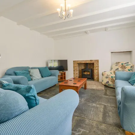 Tregonhawke Holiday home